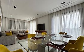 Les Joyeux Luxury Suites & Appart